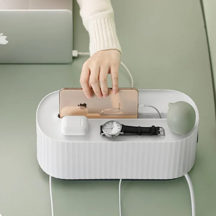 cache -cable-pour-femme-rangement-prise-elegante
