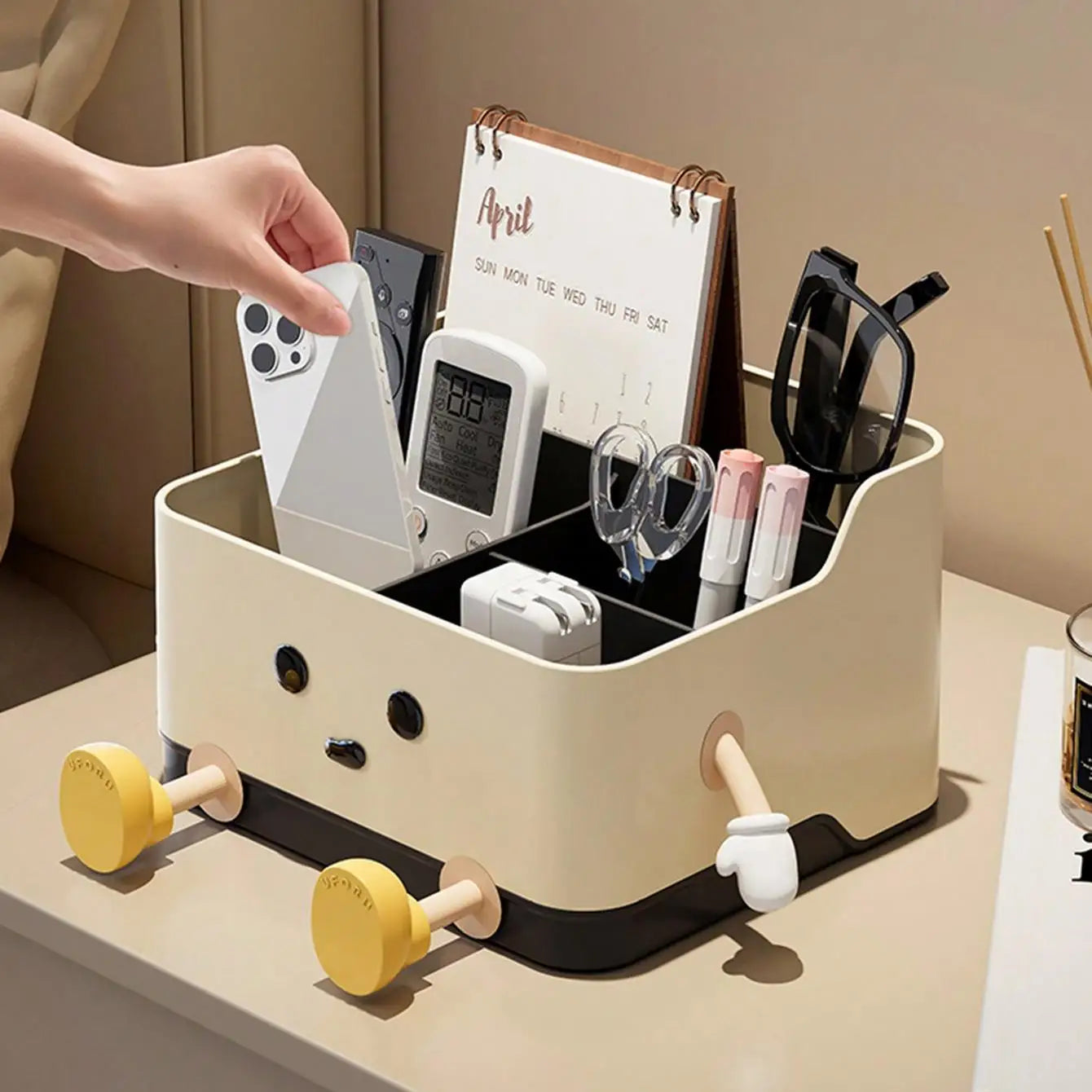 organisateur-de-bureau-accessible