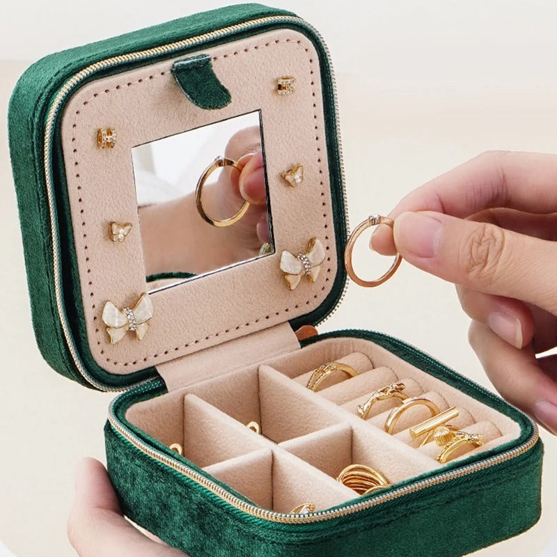 boite-a-bijoux-mini-en-velours-avec-miroir-fonctionnelle