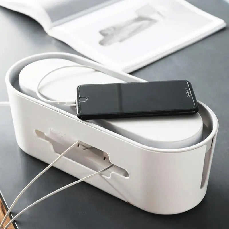 cache-cable-multiprise-et-adapteur