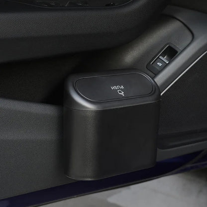 conteneur-poubelle-de-voiture-leger