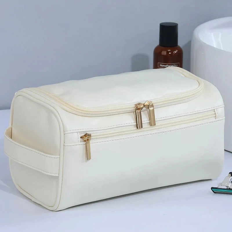 TROUSSE DE TOILETTE - CUIR